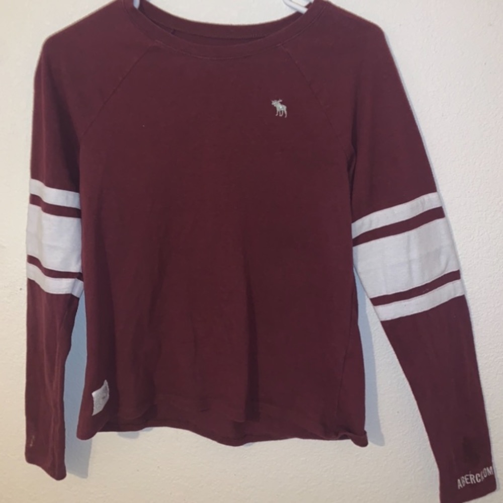 Abercrombie kids maroon top